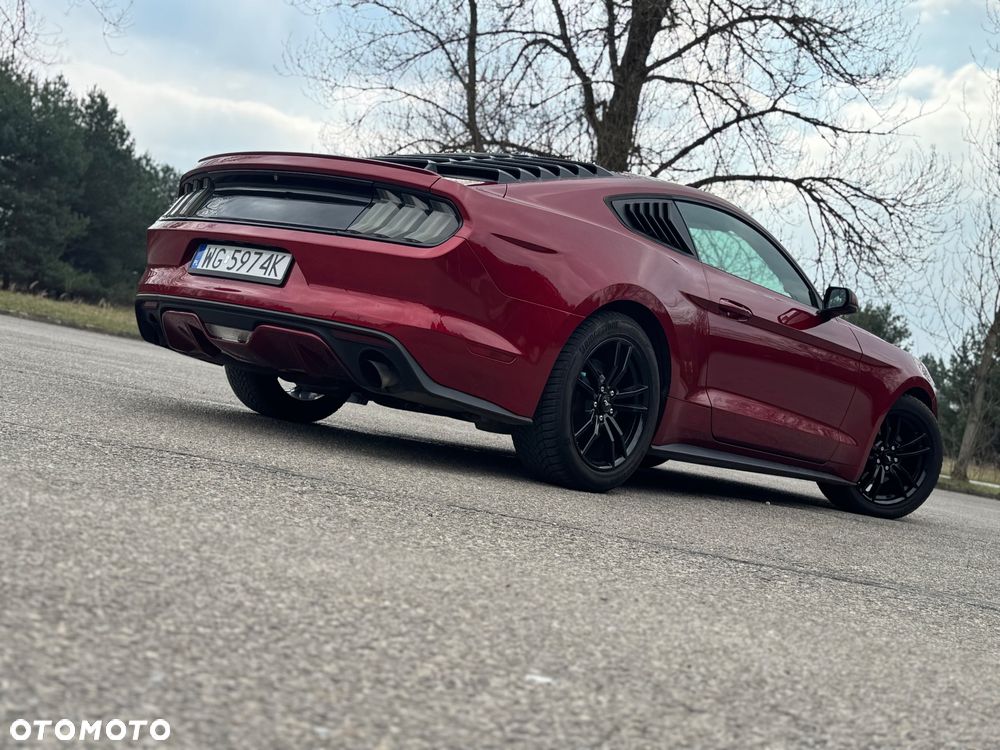 Ford Mustang 2.3 EcoBoost - 3
