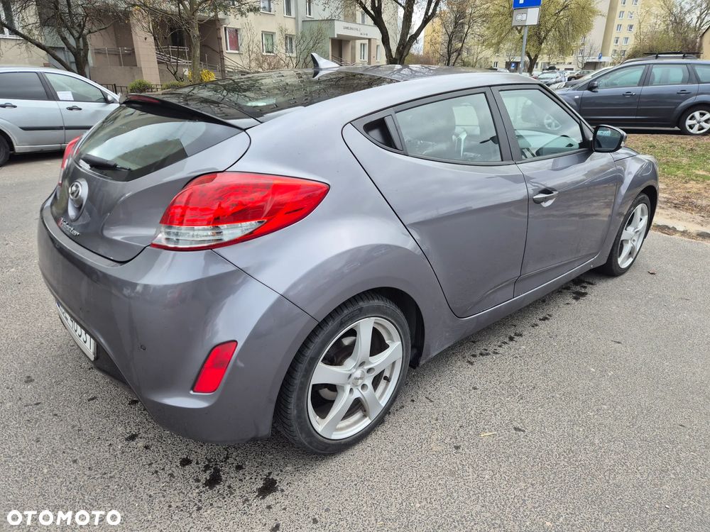 Hyundai Veloster 1.6 Premium - 7