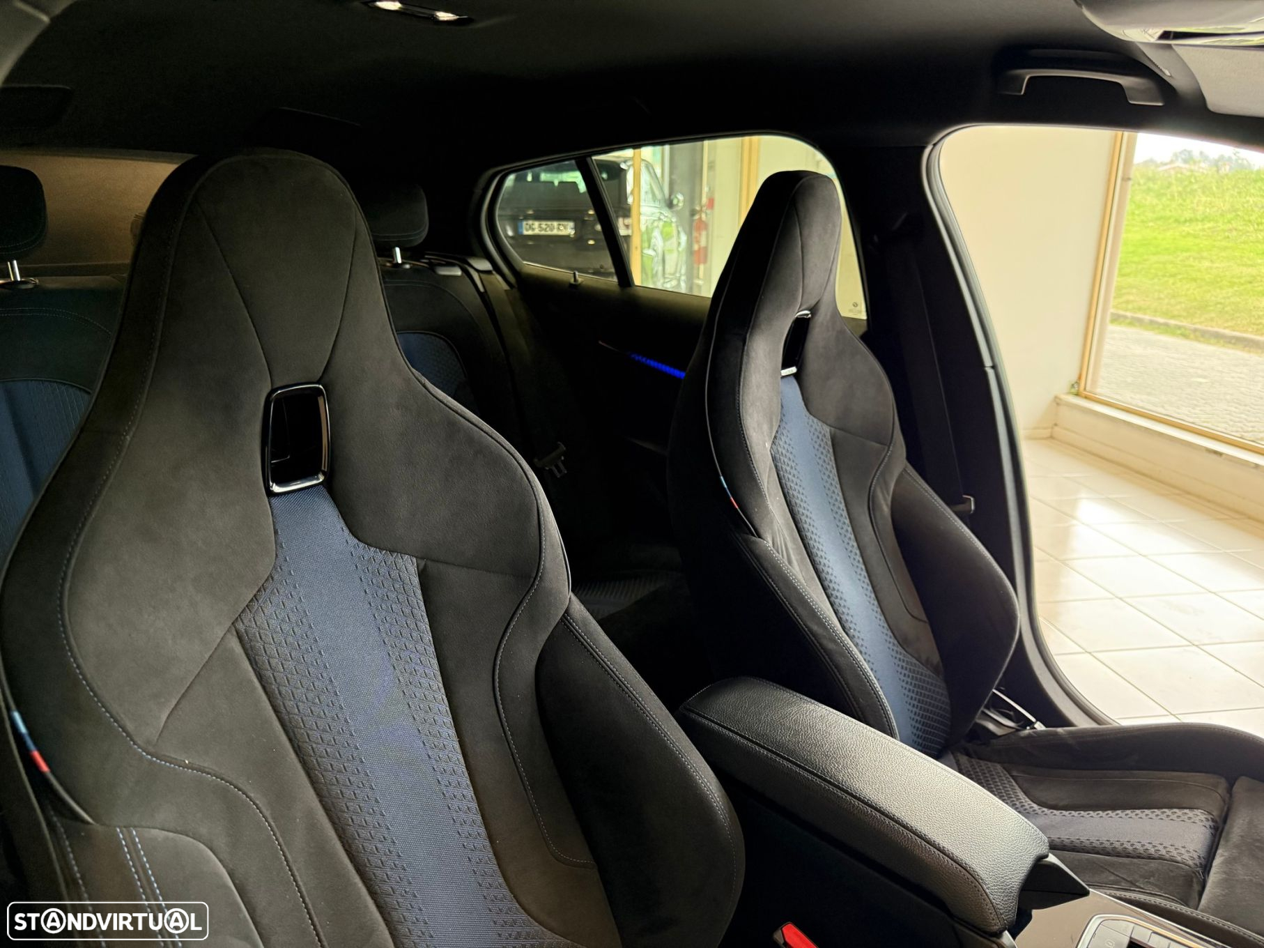 BMW M135i xDrive - 43