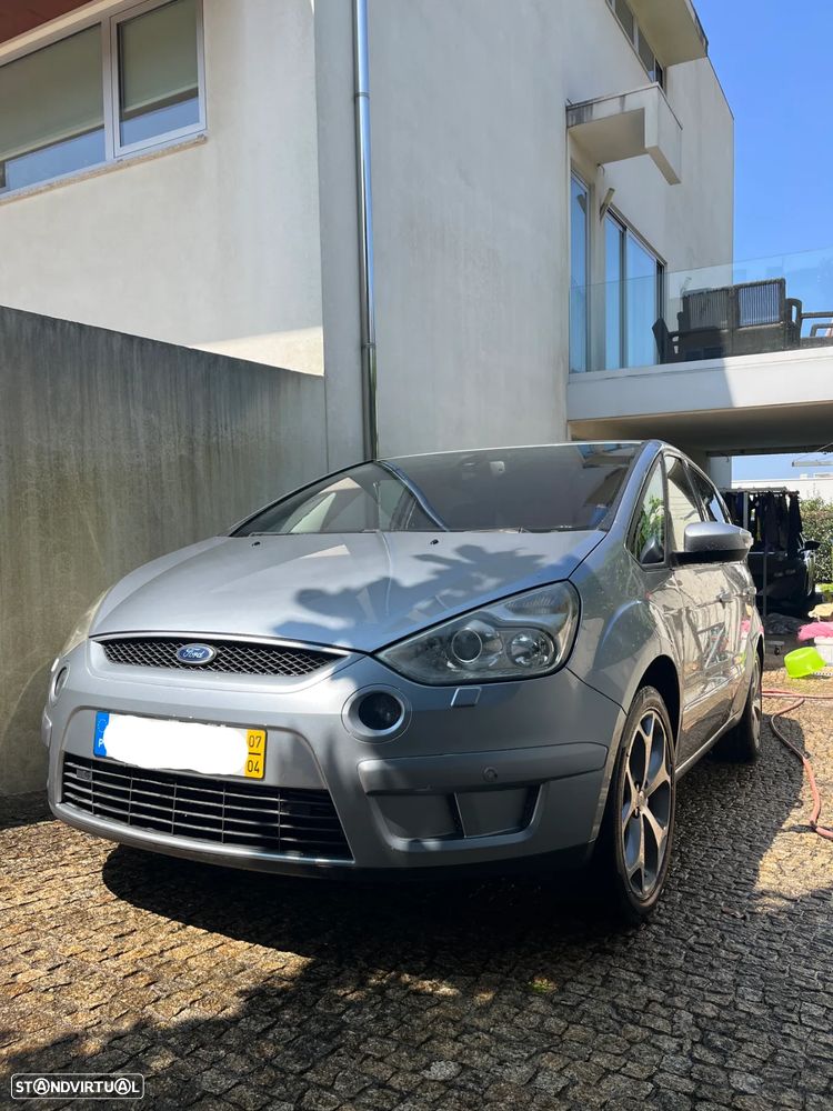 Ford S-Max 2.0 TDCi Titanium 7L - 2