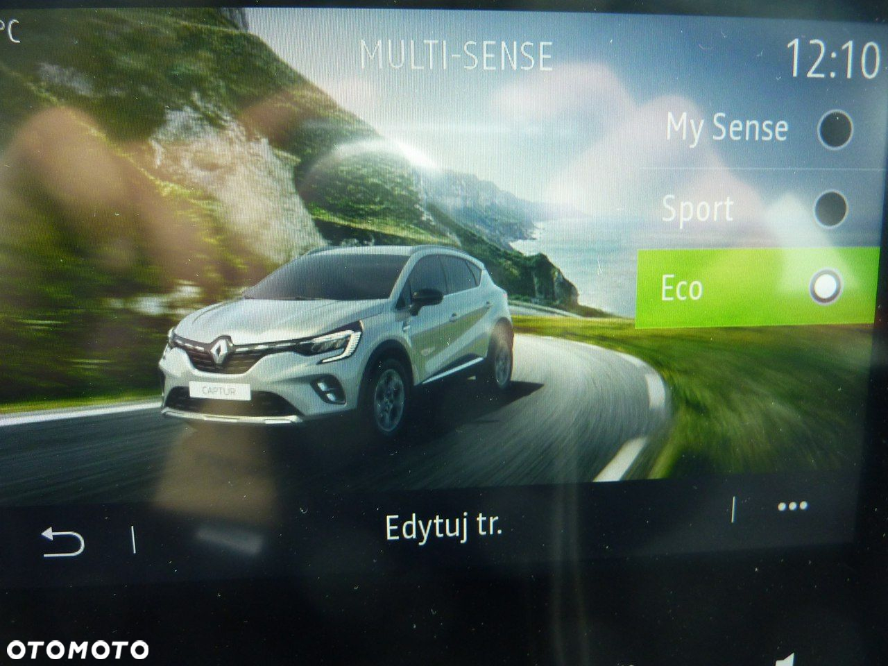 Renault Captur - 28