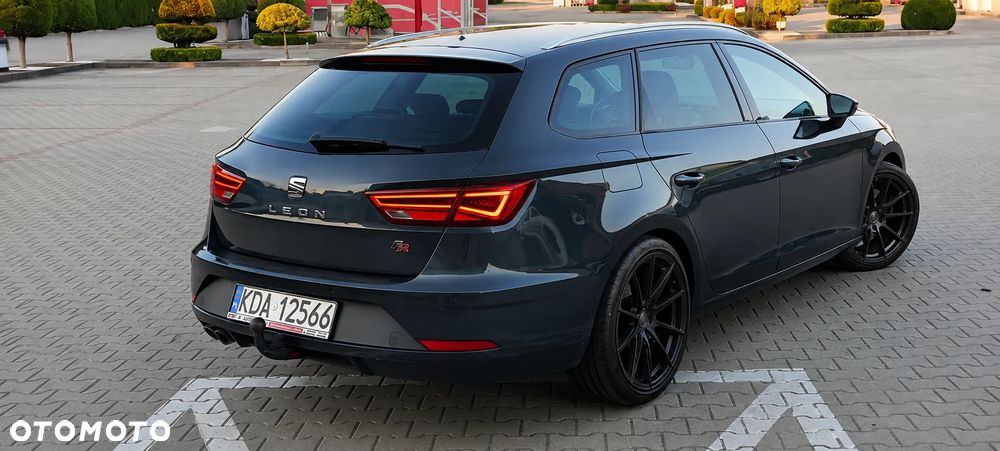Seat Leon 2.0 TSI OPF DSG FR - 3