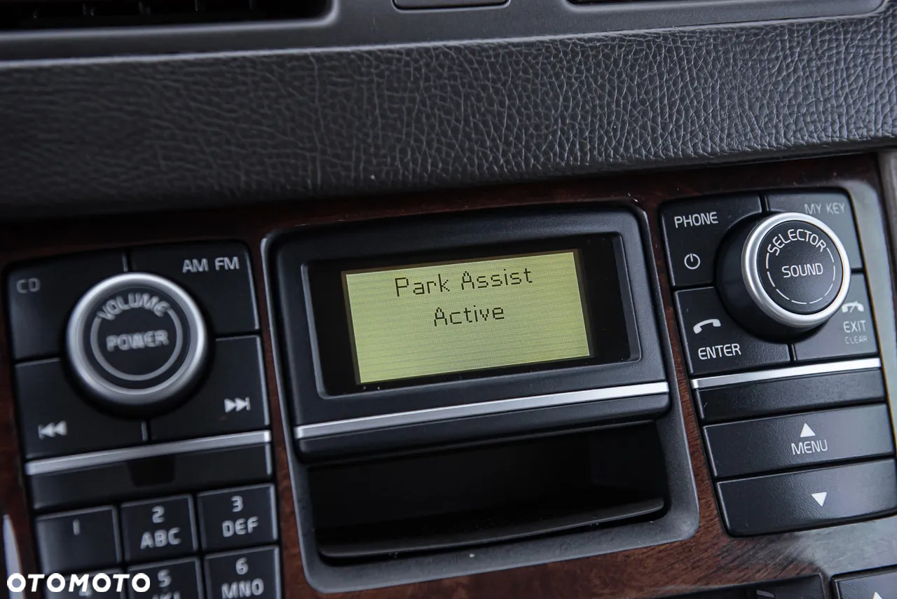 Volvo XC 90 - 23