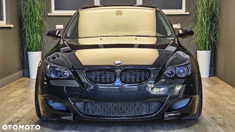 BMW M5 Standard - 1