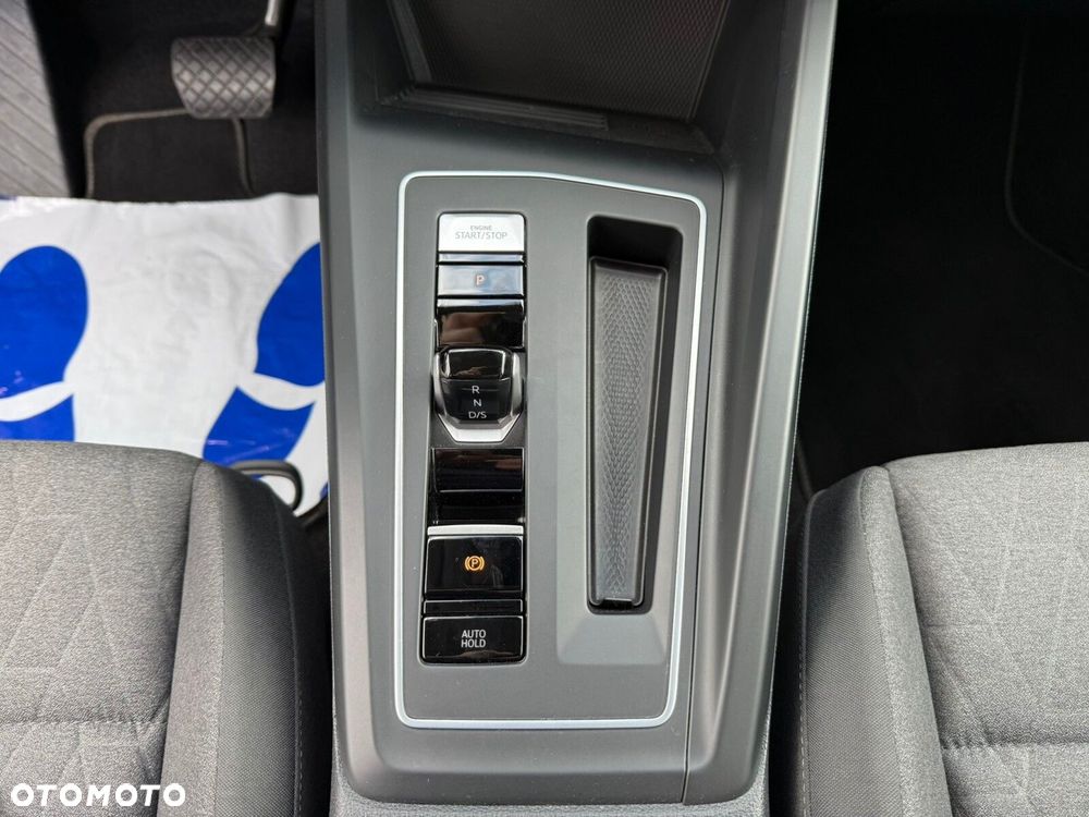 Volkswagen Golf Variant 1.5 eTSI mHEV Life DSG - 24