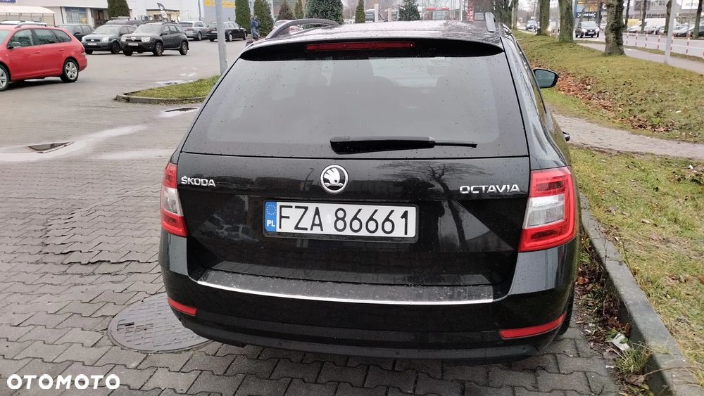 Skoda Octavia 2.0 TDI SCR Ambition - 6