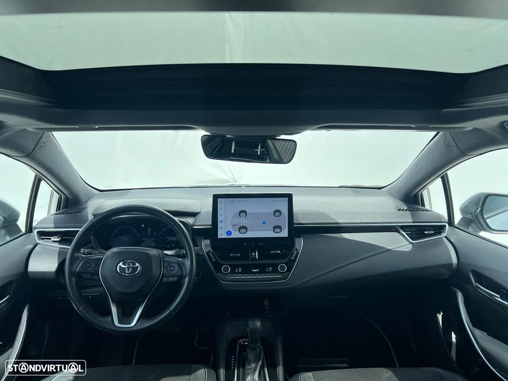 Toyota Corolla 1.8 Hybrid Exclusive - 12