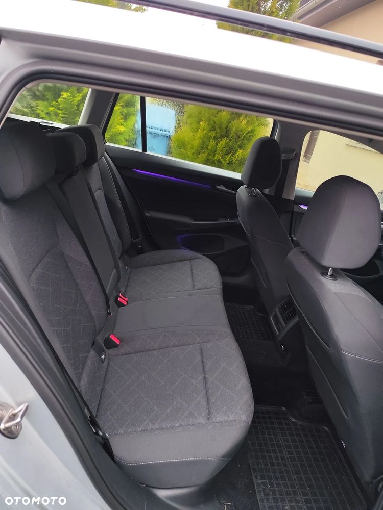 Volkswagen Golf - 18