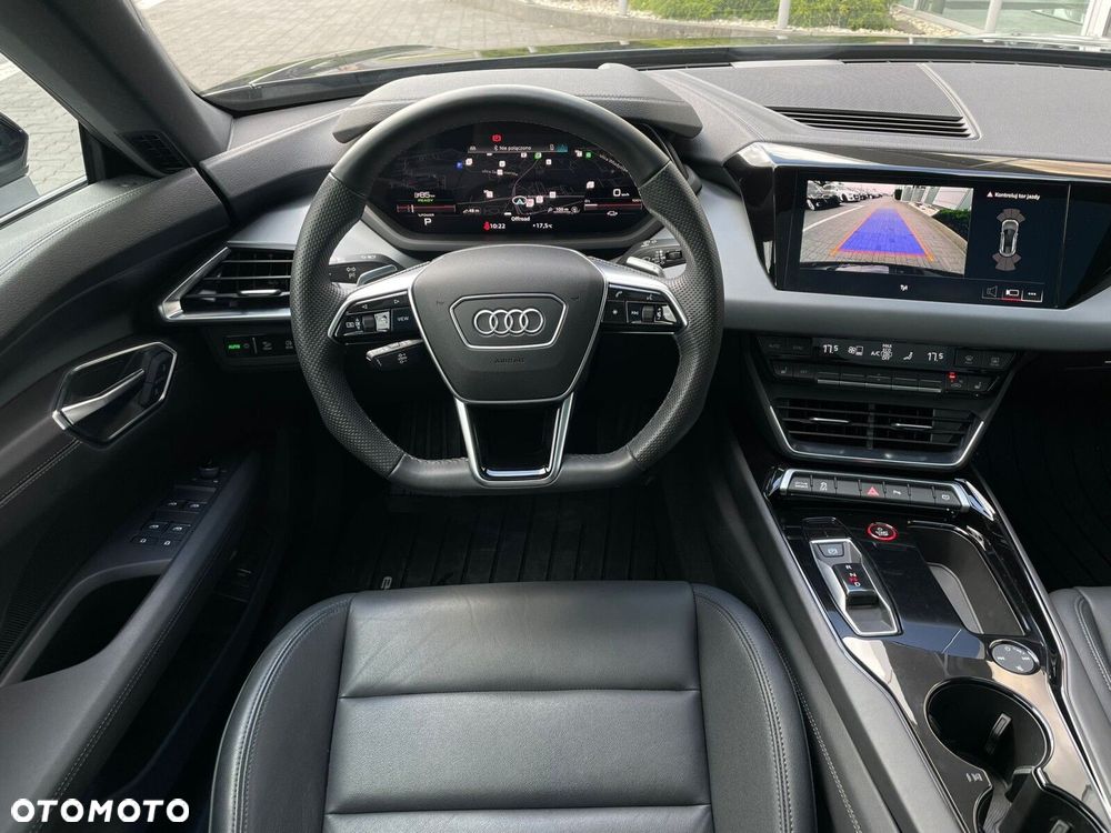 Audi e-tron GT - 18