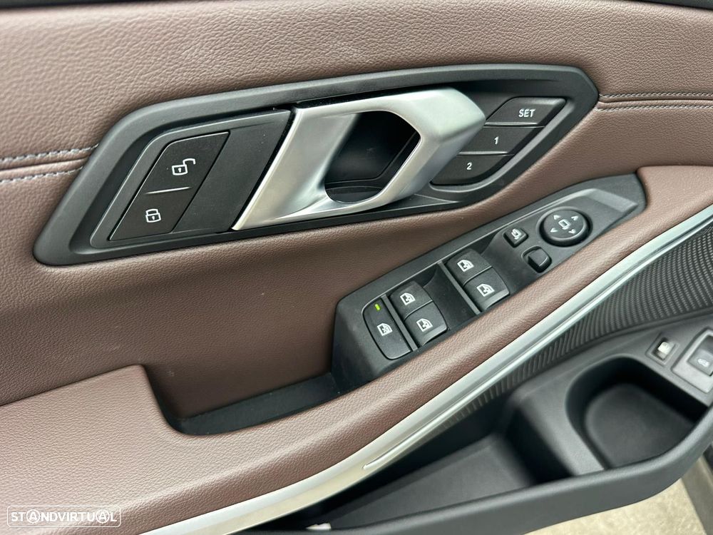 BMW 330 e Touring xDrive Aut. - 15