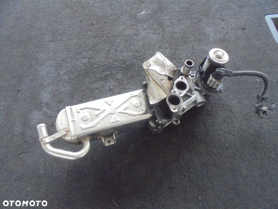VW AUDI CHLODNICA SPALIN EGR 1,6 TDI - 1