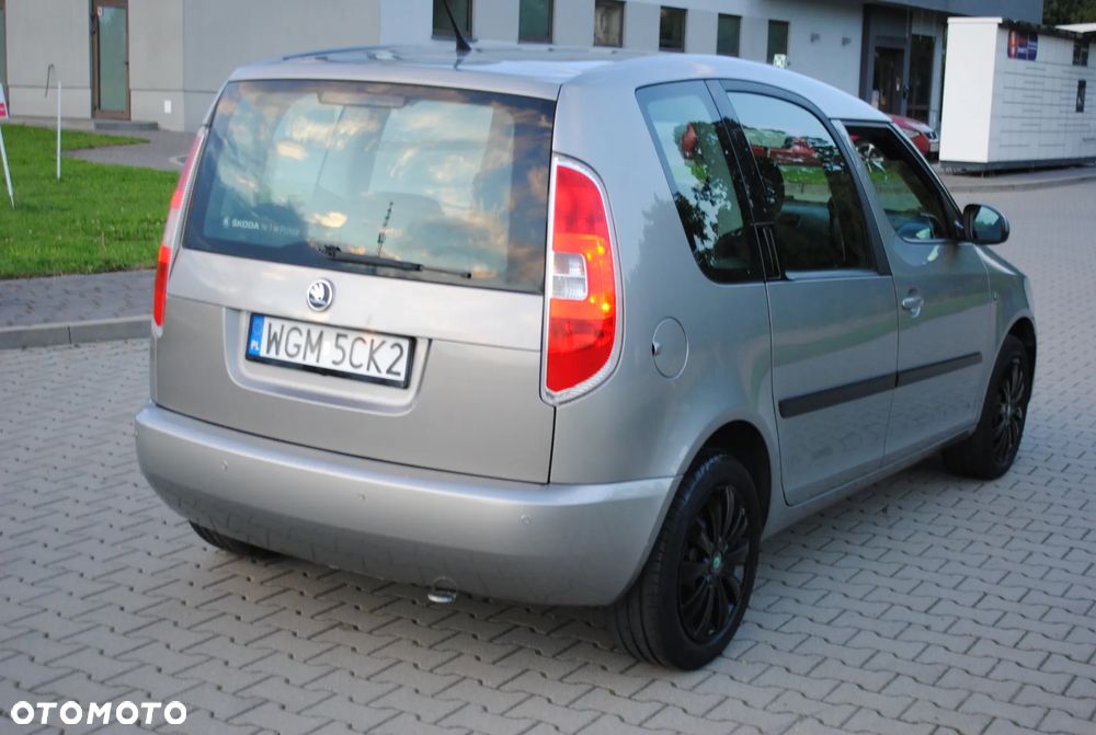 Skoda Roomster 1.4 16V Elegance - 26