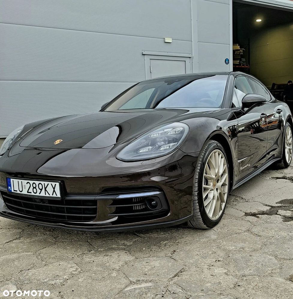 Porsche Panamera 4 E-Hybrid Platinum Edition - 5