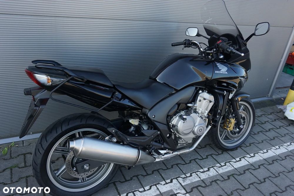 Honda CBF - 3