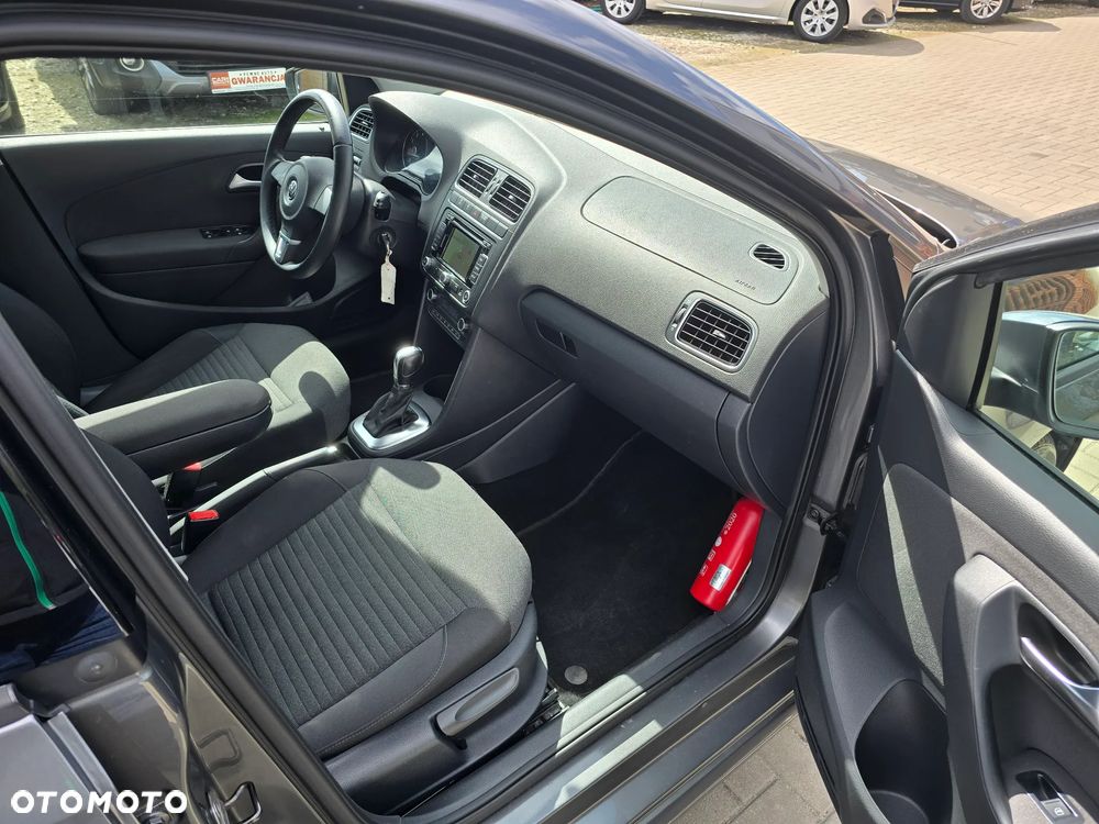 Volkswagen Polo - 11