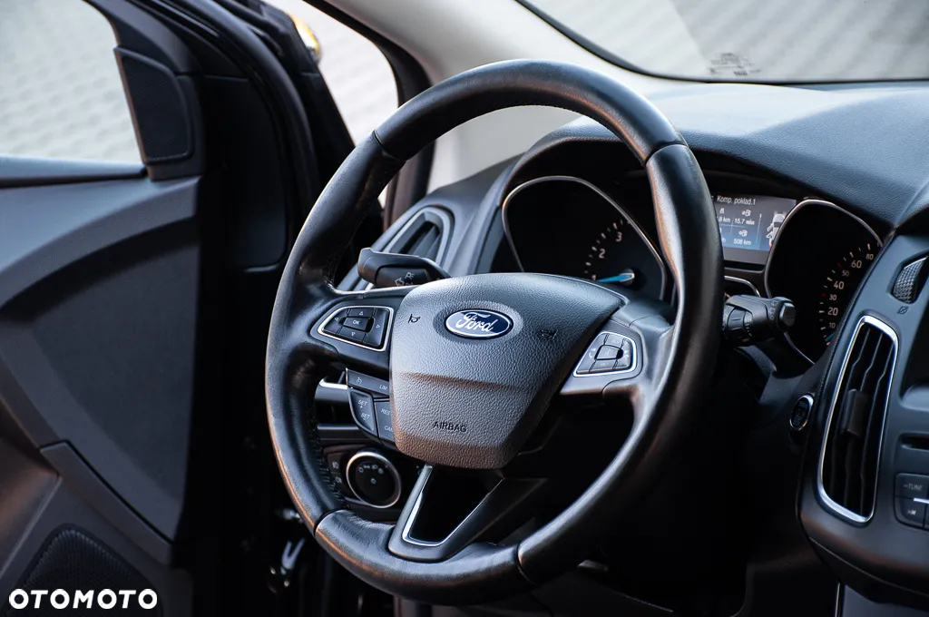 Ford Focus 1.0 EcoBoost Connected - 5