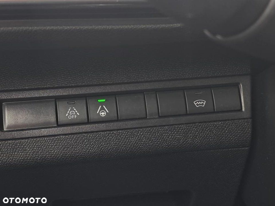 Peugeot 5008 - 21