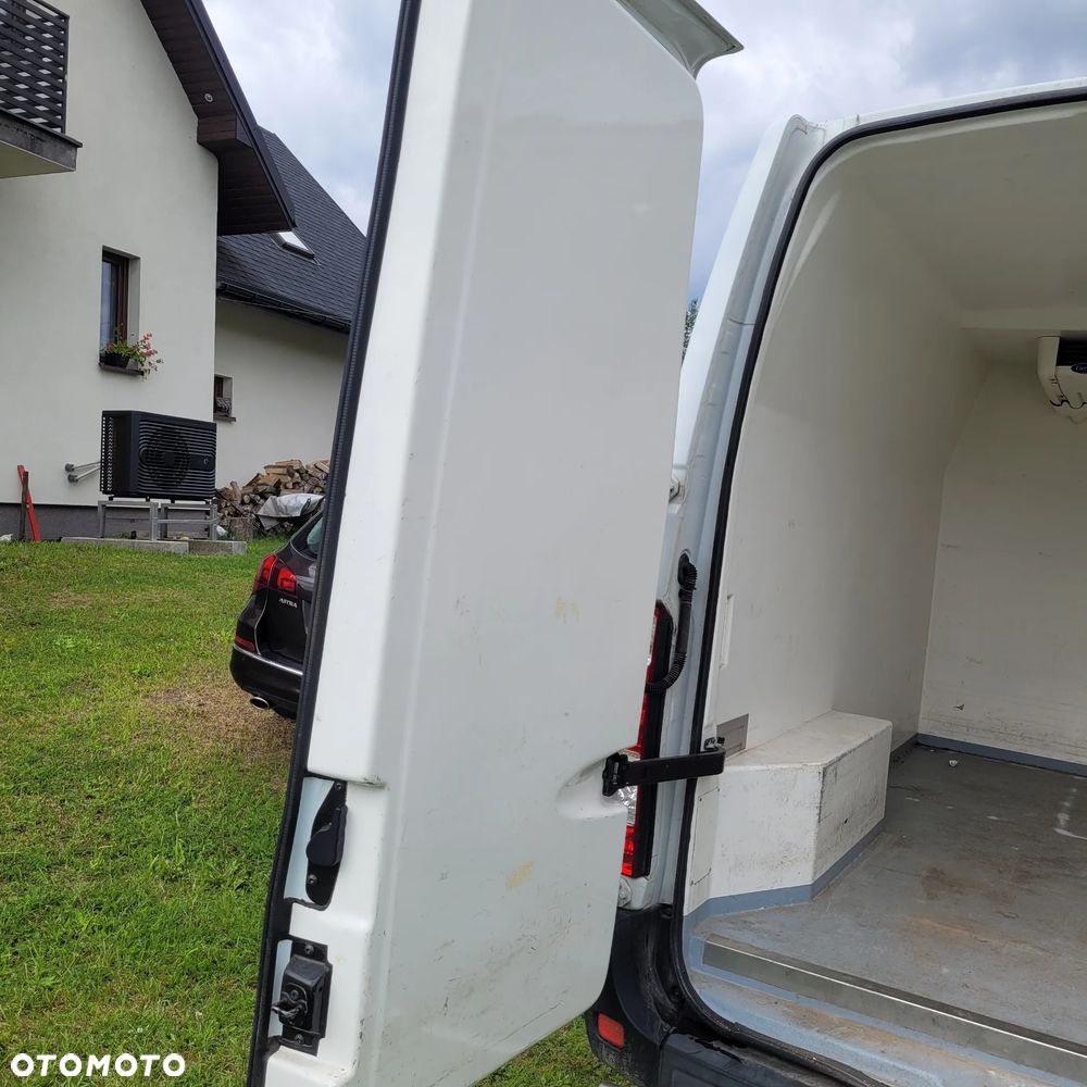 Renault Master - 11