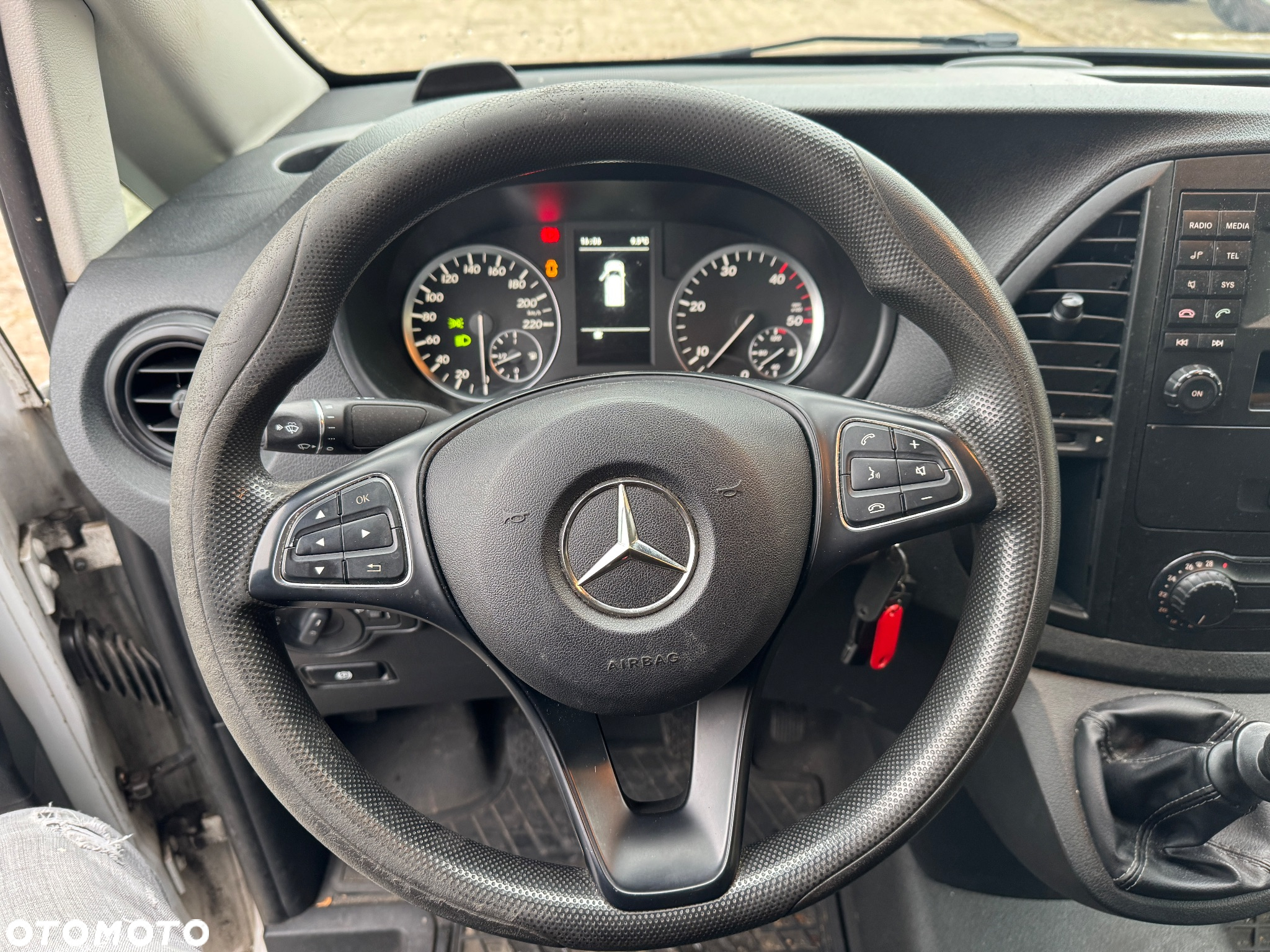 Mercedes-Benz Vito - 10