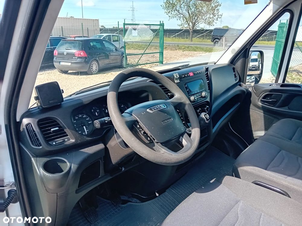 Iveco Daily - 18