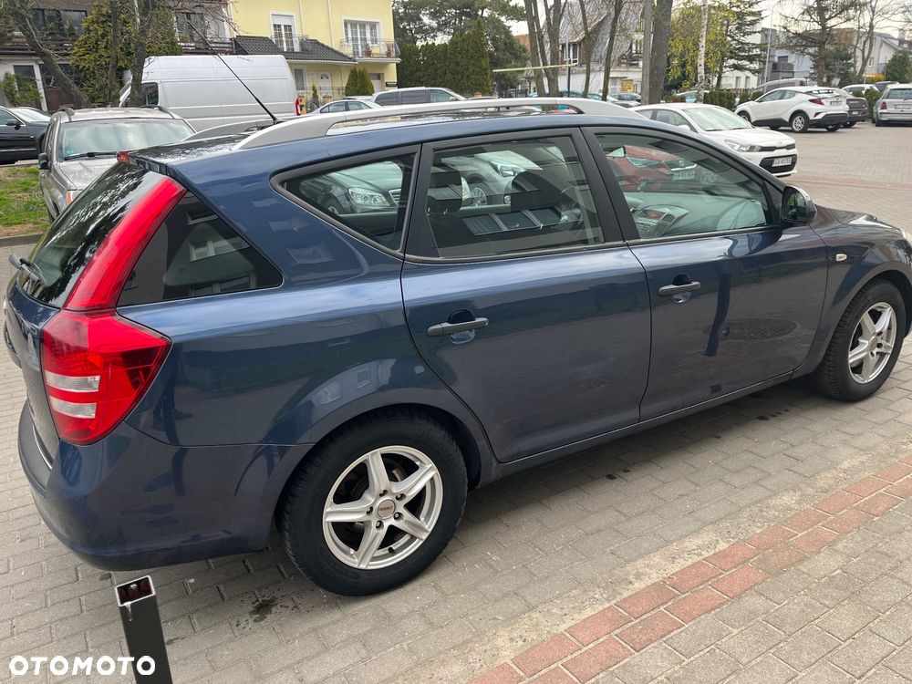 Kia Ceed 1.4 Comfort - 6