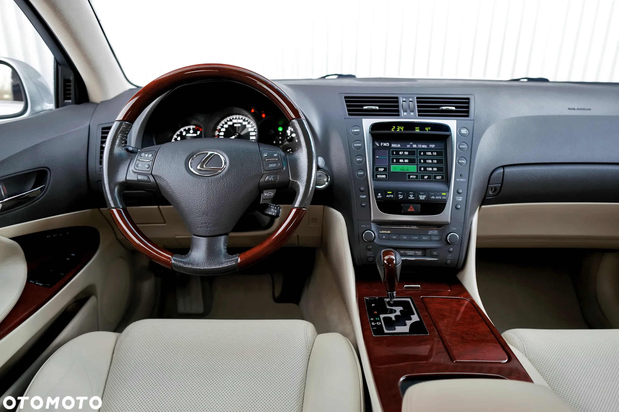 Lexus GS 300 Prestige - 29