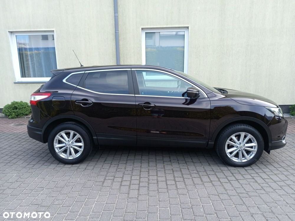 Nissan Qashqai 1.6 dCi DPF tekna - 17