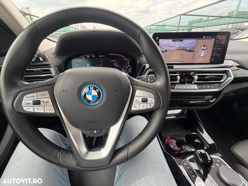 BMW X3 xDrive30e AT PHEV - 13
