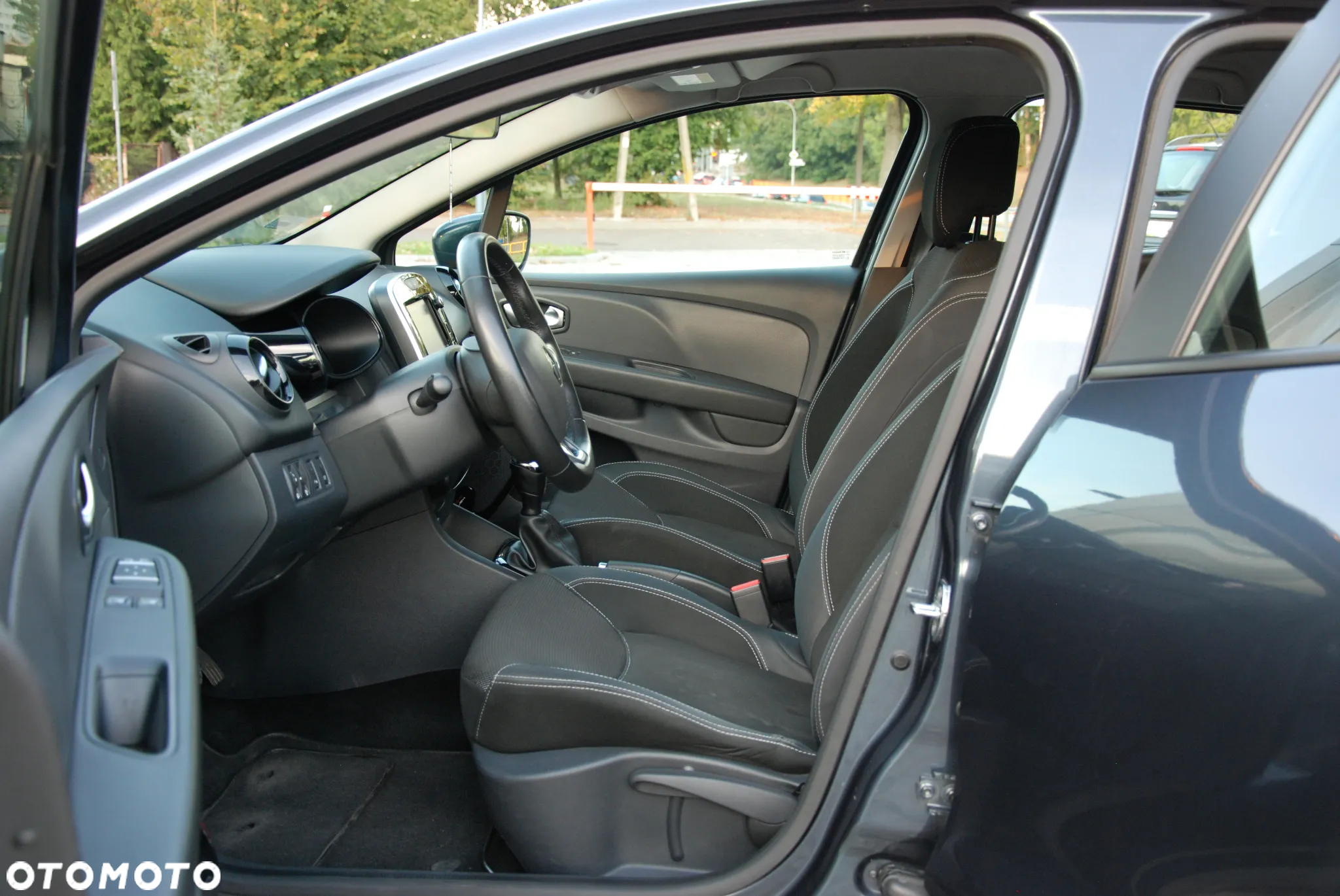 Renault Clio 0.9 TCe Alize - 16