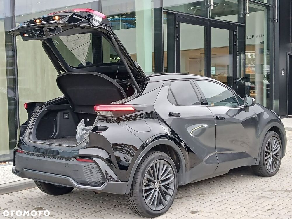 Toyota C-HR 2.0 PHEV Dynamic Force Tokyo Edition - 39