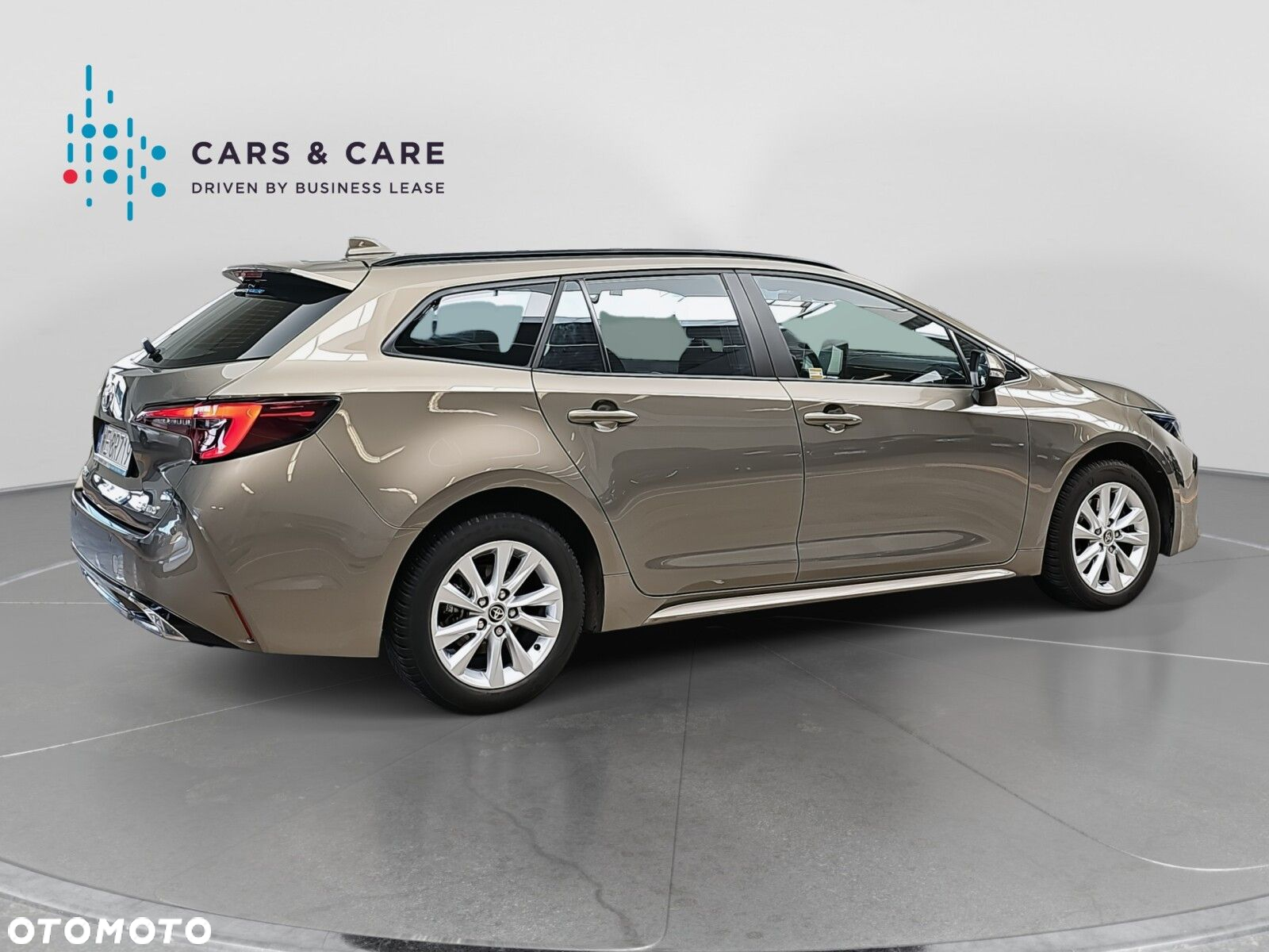 Toyota Corolla 2.0 Hybrid Comfort - 6