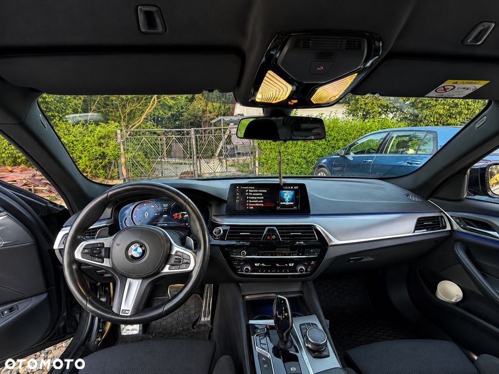 BMW Seria 5 520d xDrive M Sport sport - 6
