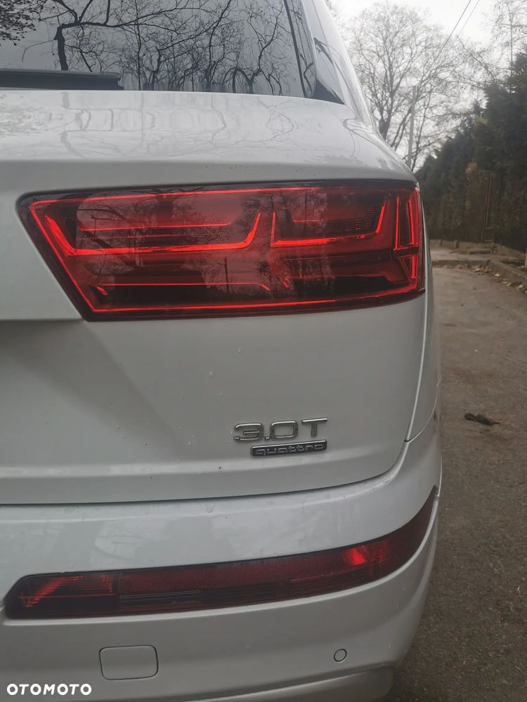 Audi Q7 - 6