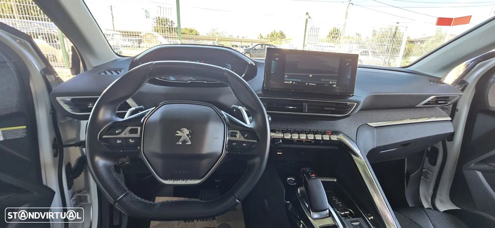 Peugeot 3008 Plug-In Hybrid 225 e-EAT8 Allure Pack - 22