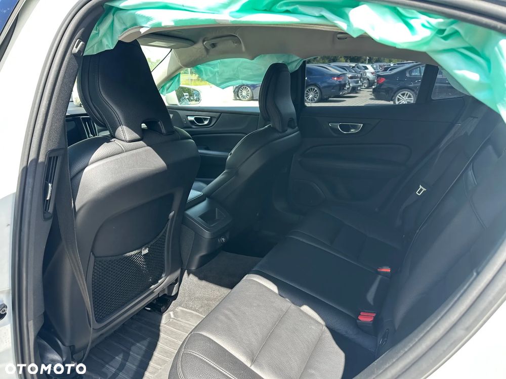 Volvo S60 T4 Inscription - 9