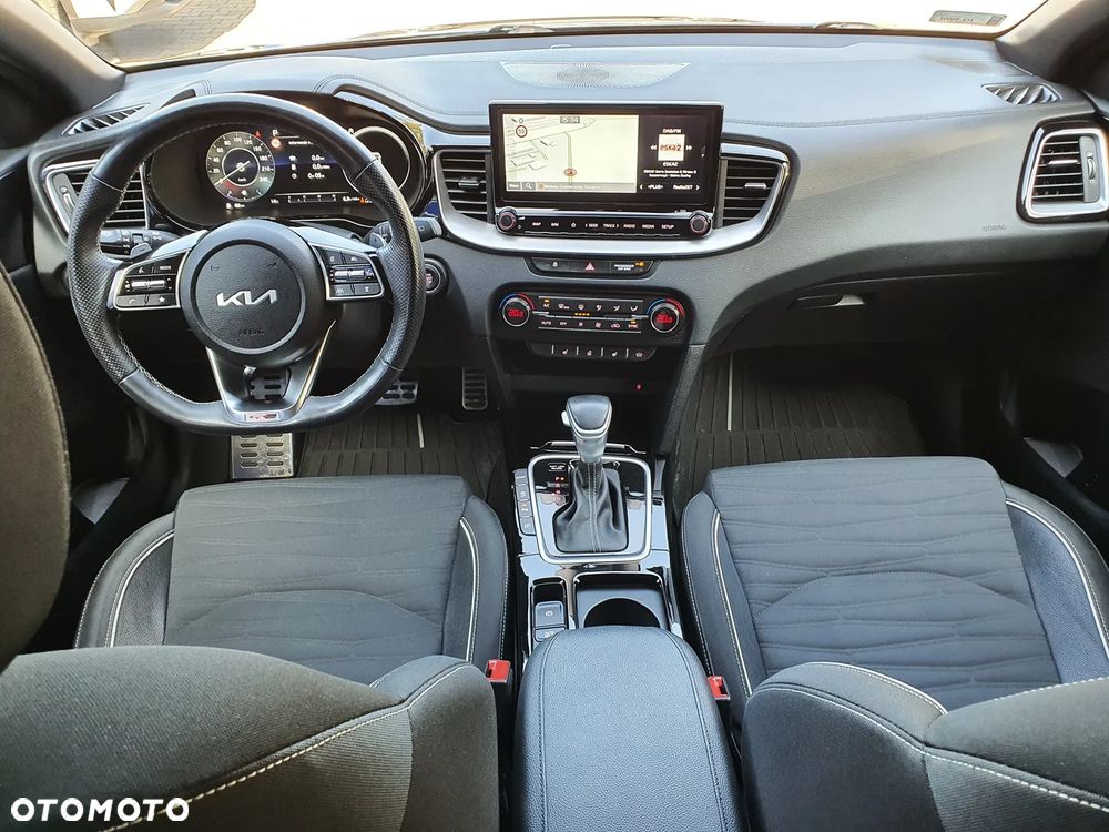 Kia Ceed 1.5 T-GDI GT-Line DCT - 17