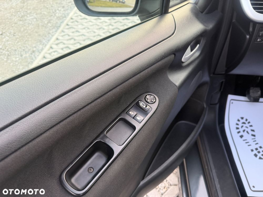 Peugeot 207 1.4 - 30