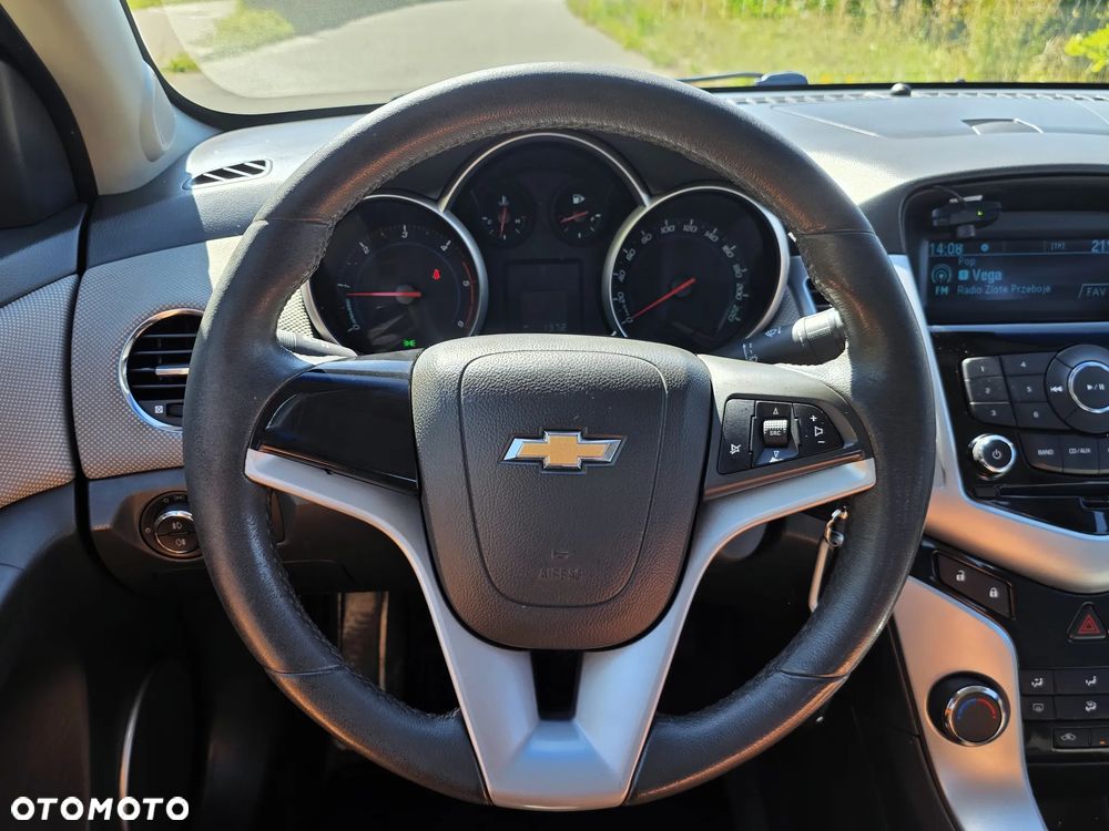 Chevrolet Cruze 2.0 VDCi LS - 12