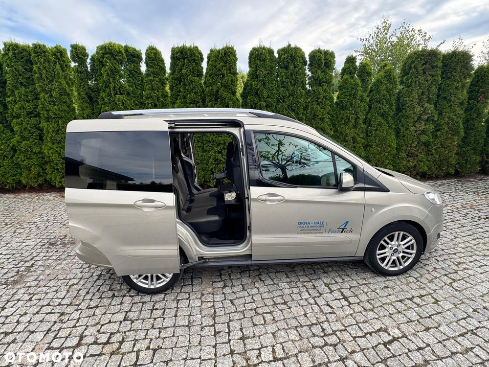 Ford Tourneo Courier - 5