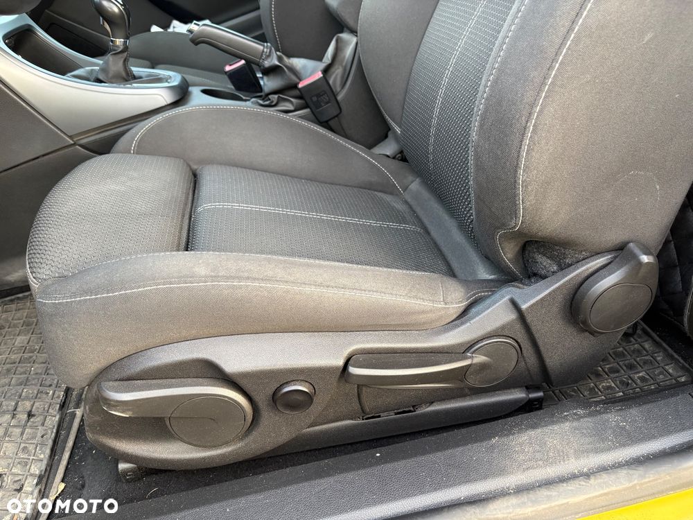 Opel Astra 1.6 T Sport - 11