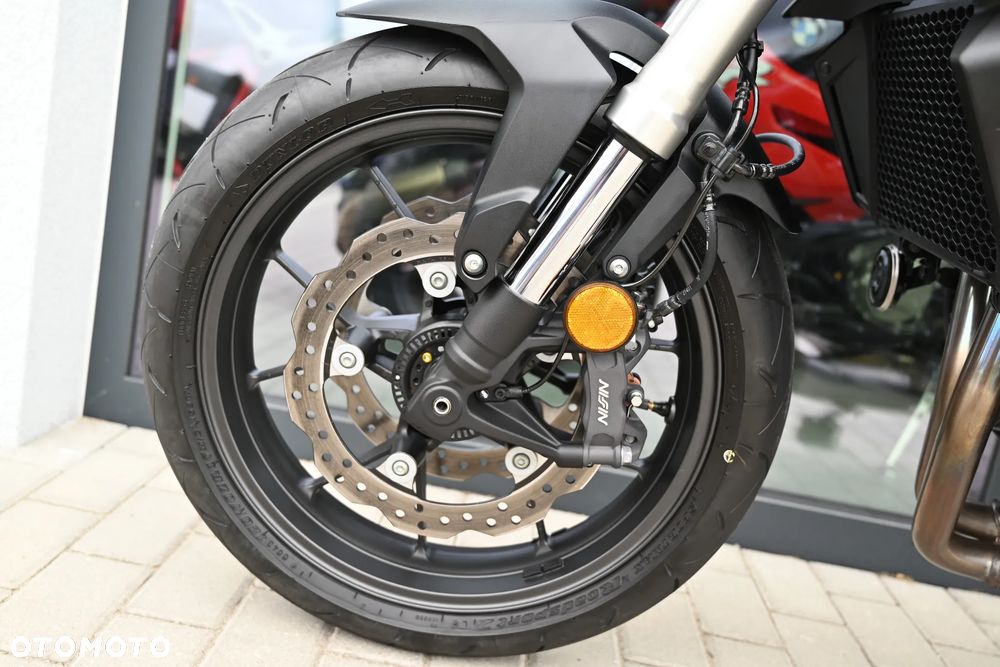Honda Hornet - 23