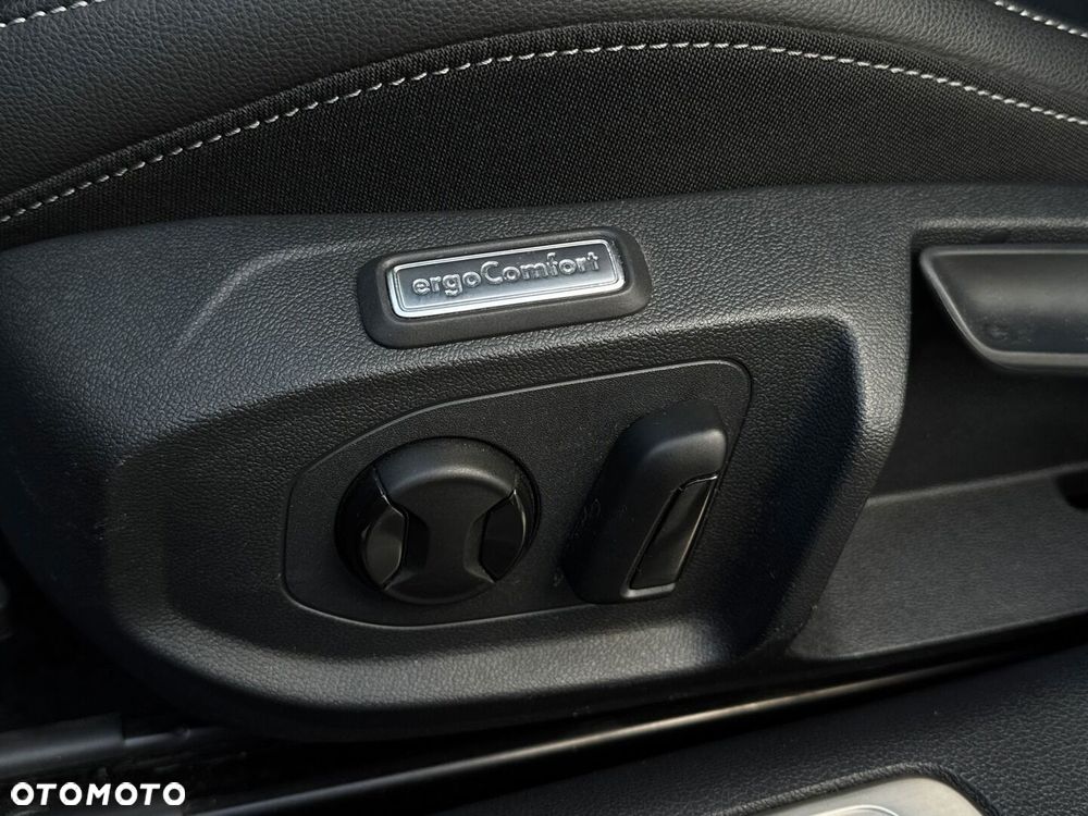 Volkswagen Arteon 2.0 TSI R-Line DSG - 28