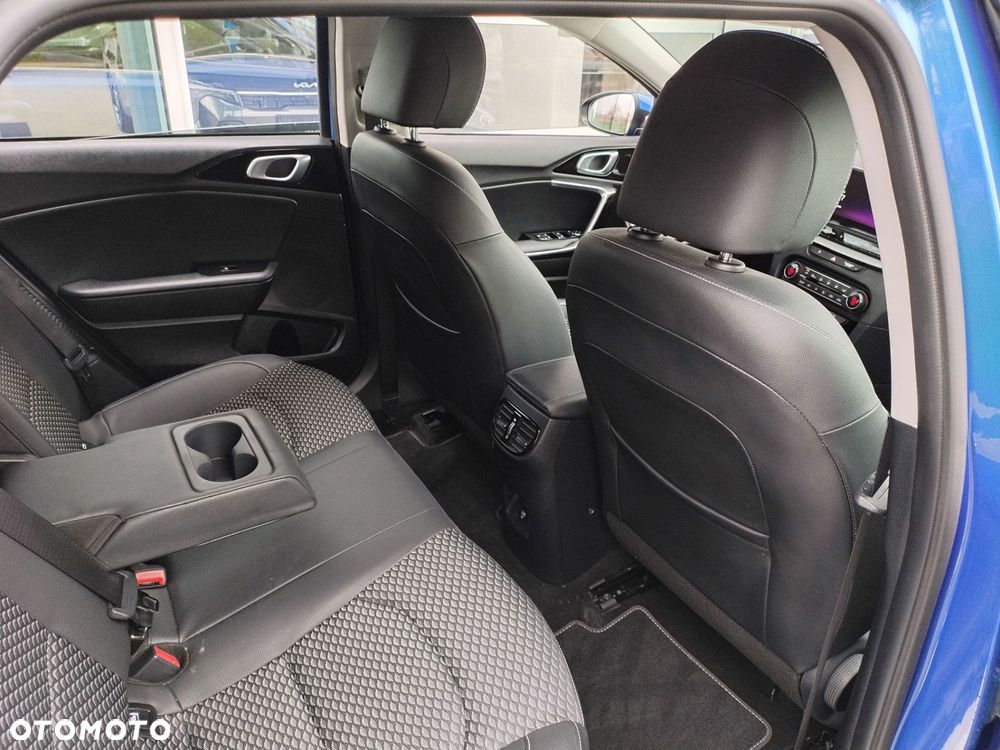 Kia Ceed 1.6 GDI PHEV Business Line DCT - 19