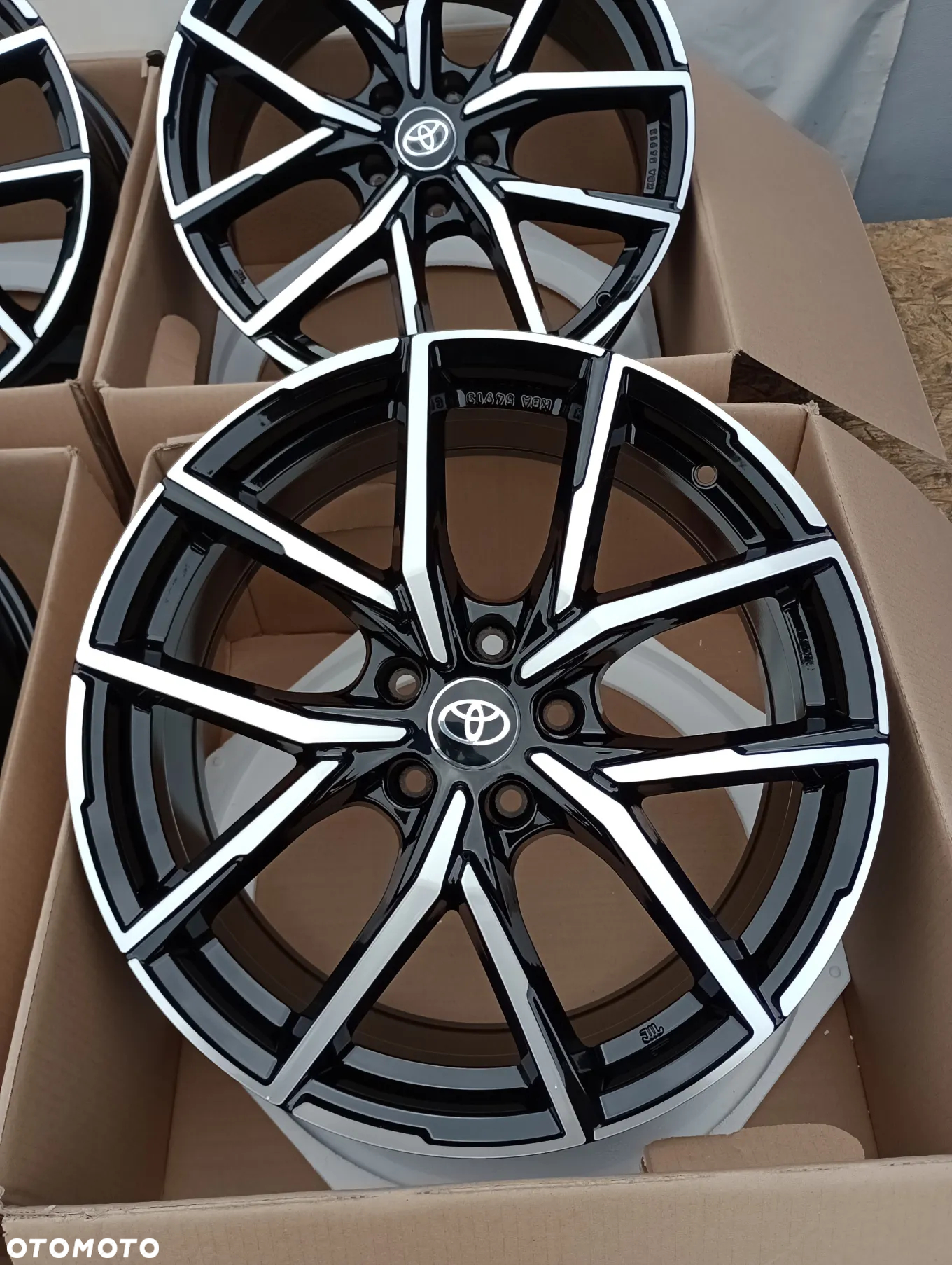 FELGI ALUMINIOWE NOWE 5x114 R19 8J ET40 TOYOTA AURIS AVENSIS BZ4X CAMRY C-HR COROLLA RAV4 VERSO YARIS CROSS - 11