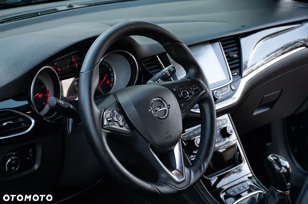 Opel Astra 1.4 Turbo Dynamic - 22