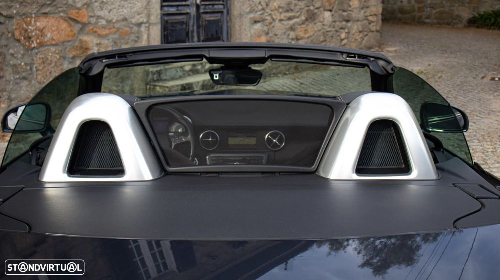 Mercedes-Benz SLK 200 (BlueEFFICIENCY) CarbonLOOK Edition - 27
