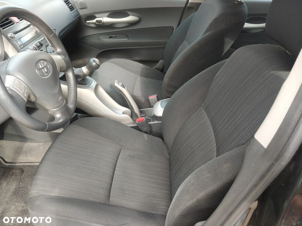 Toyota Auris 1.4 VVT-i Luna - 8