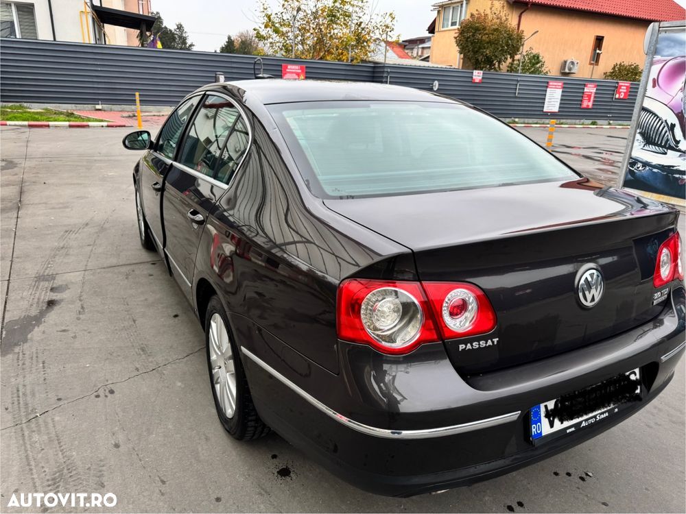Volkswagen Passat 2.0TDI Highline DPF 4Motion - 8