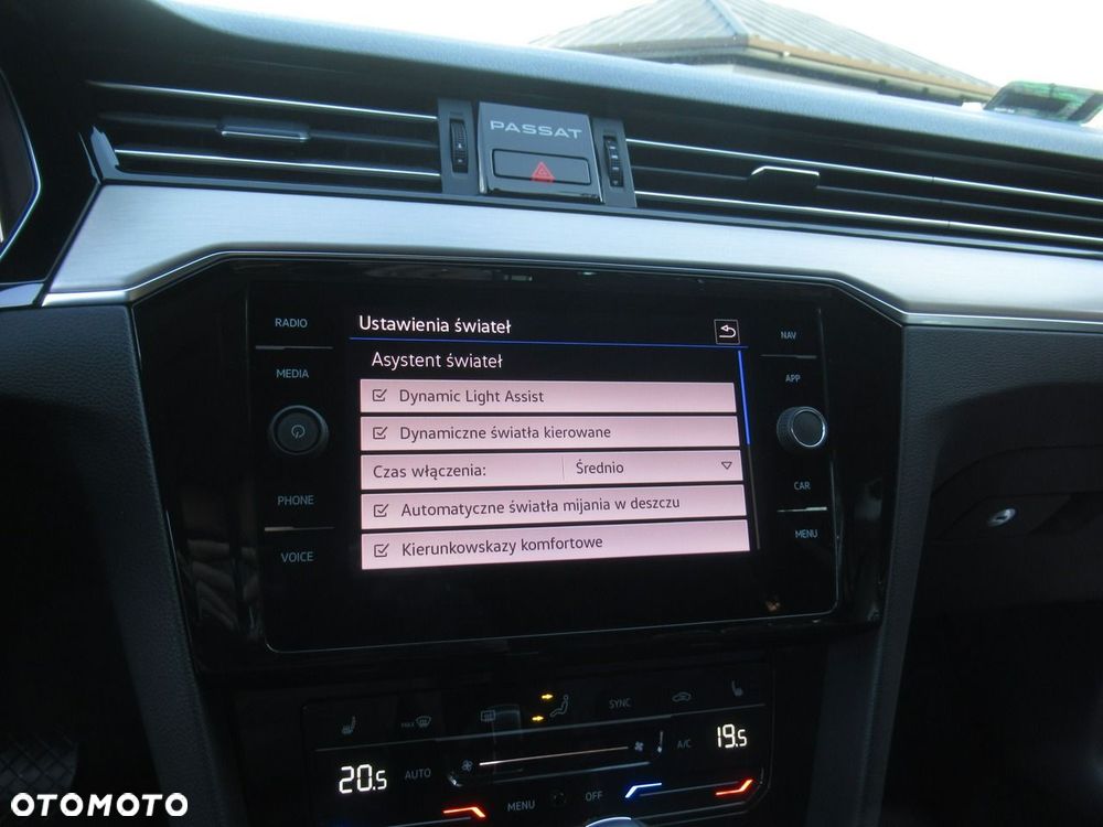 Volkswagen Passat 2.0 TDI EVO Elegance DSG - 26