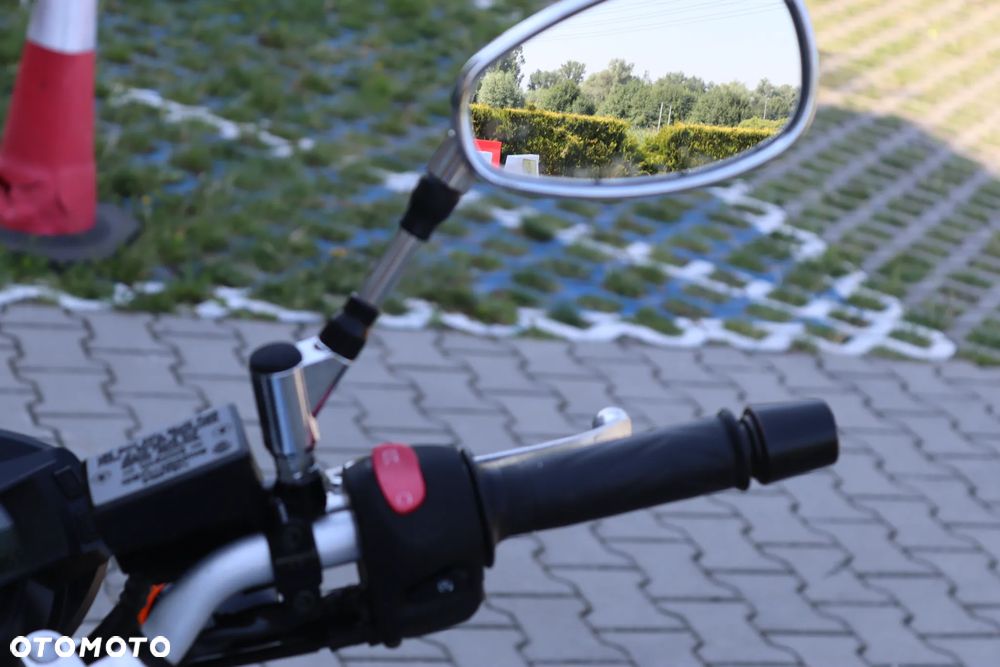 Yamaha FZ6 - 21